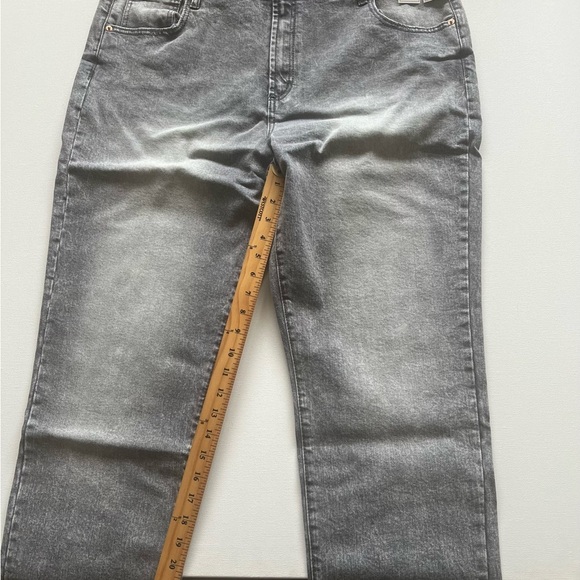 JUICY COUTURE Venice Faded Wash Whiskered Jeans Size 18Wx 28" GREY MARBLE WASH - Picture 2 of 9